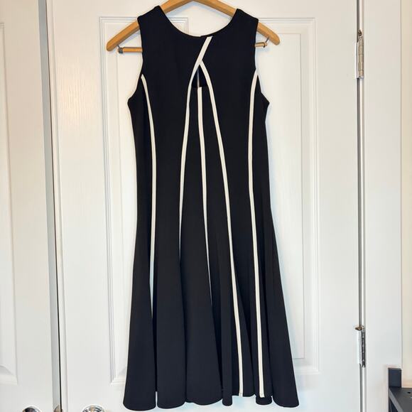 Gabby Skye womens black fit flare dress white stripe detail.  Size 4. keyhole - Picture 6 of 6